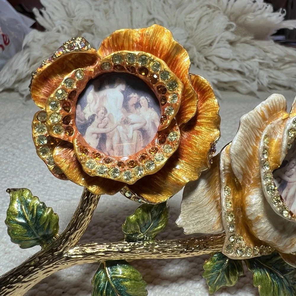 Rucinni‎ Ornate Double Rose Picture Frame Rhinestone Vintage Style Gold Tone